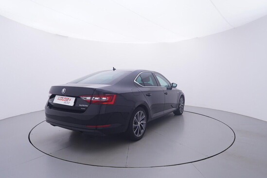 ŠKODA SUPERB L&K 2.0 TDI 140 kW automat_3