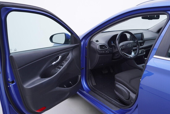 HYUNDAI I30  1.4 T-GDI 103 kW automat_4