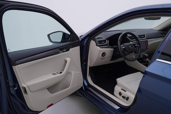 ŠKODA SUPERB Style 1.5 TSI 110 kW automat, DPH_4