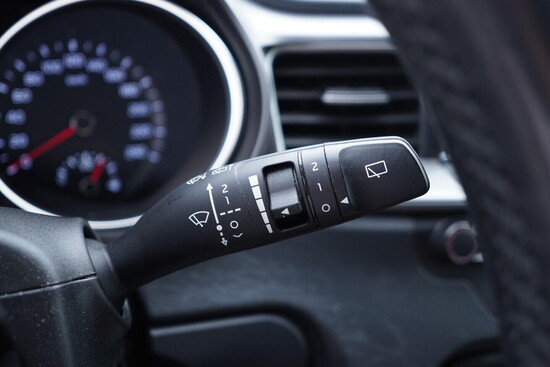 KIA CEED Comfort 1.4 16V 73 kW manuál_5