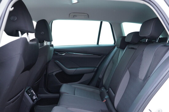 ŠKODA OCTAVIA Ambition 2.0 TDI 85 kW manuál, DPH_5