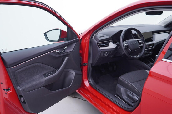 ŠKODA SCALA Selection 1.0 TSI 85 kW manuál, DPH_4