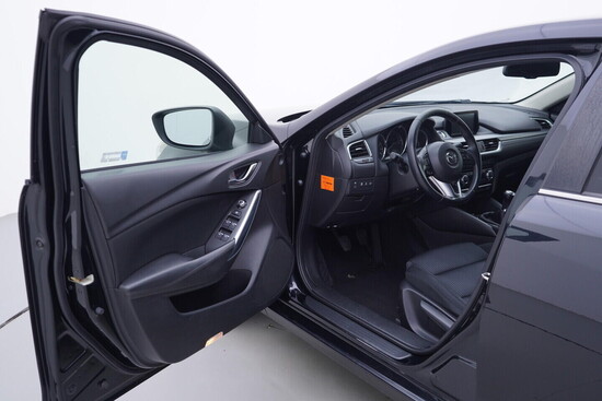 MAZDA 6  2.0 i _ kW manuál_4