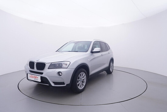 BMW X3  2.0 2.0D 135 kW automat_1