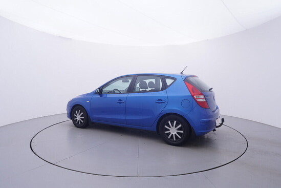 HYUNDAI I30  1.4 DOHC 80 kW manuál_2