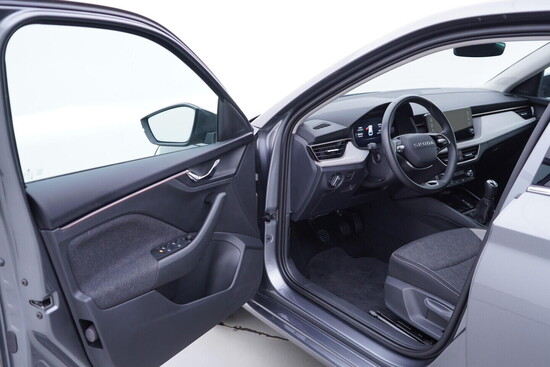 ŠKODA SCALA Selection 1.0 TSI 85 kW manuál, DPH_4