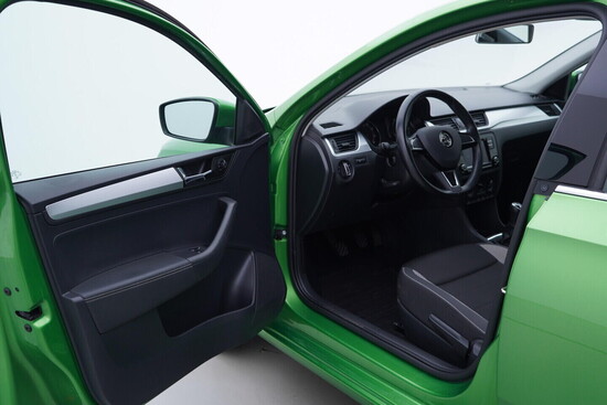 ŠKODA RAPID Ambition Fresh 1.0 TSI 81 kW manuál_4