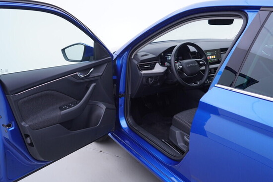 ŠKODA SCALA Selection 1.0 TSI 85 kW manuál, DPH_4