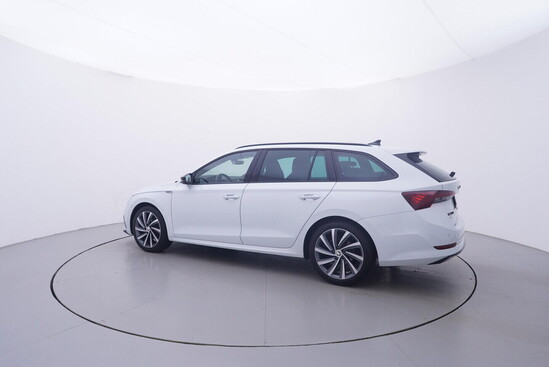 ŠKODA OCTAVIA SportLine 1.5 TSI 110 kW automat, DPH_2