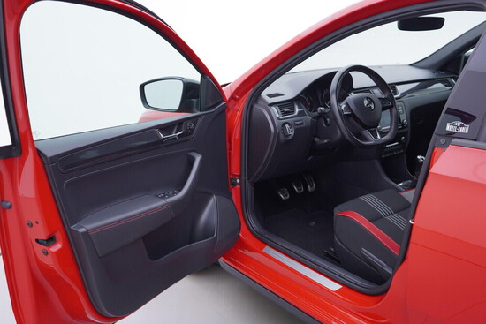 ŠKODA RAPID Monte Carlo 1.0 TSI 81 kW manuál_4