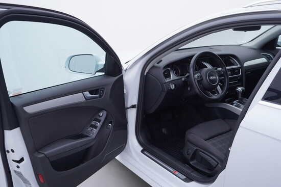 AUDI A4 AVANT  2.0 TSI 130 kW automat, DPH_4