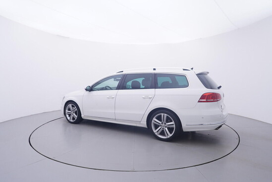 VOLKSWAGEN PASSAT VARIANT R-Line 2.0 TDI 103 kW manuál, DPH_2