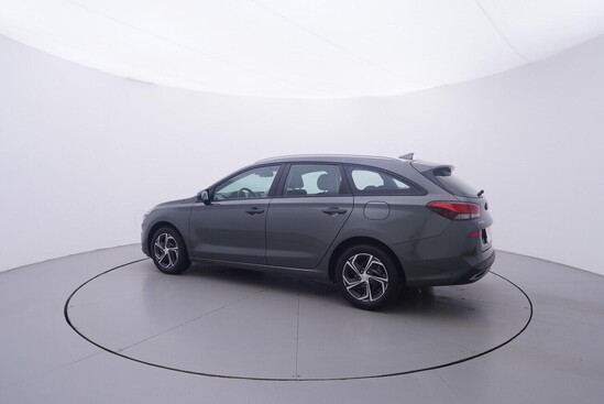 HYUNDAI I30 Comfort 1.5 80 kW manuál, DPH_2