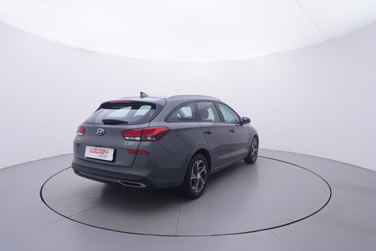 HYUNDAI I30 Comfort 1.5 80 kW manuál, DPH_3