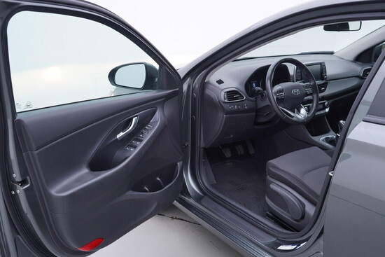 HYUNDAI I30 Comfort 1.5 80 kW manuál, DPH_4