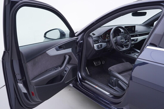 AUDI A4 AVANT S-line 3.0 TDI 200 kW automat, DPH_4