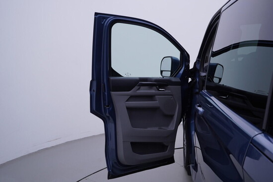 FORD TOURNEO CUSTOM Titanium 2.0 TDI 125 kW automat, DPH_4