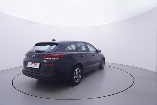 HYUNDAI I30 Comfort 1.0 GDI 73 kW manuál, DPH_3