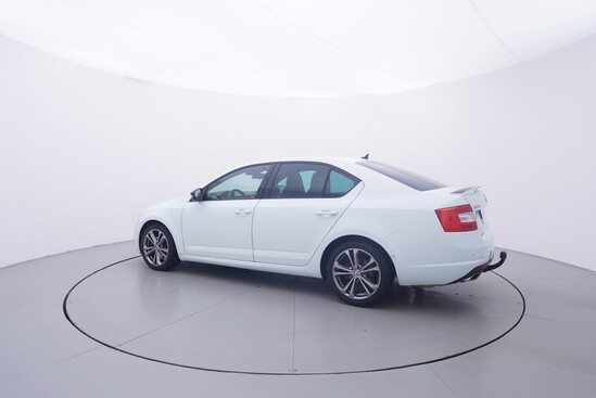 ŠKODA OCTAVIA RS 2.0 TDI 135 kW automat_2