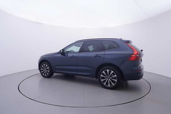VOLVO XC60  2.0 . 145 kW automat_2