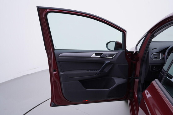 VOLKSWAGEN GOLF SPORTSVAN  1.5 TSI 96 kW manuál_4
