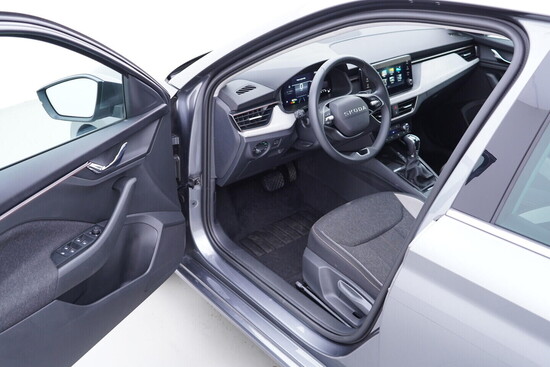 ŠKODA SCALA Top Selection 1.0 TSI 85 kW automat, DPH_4