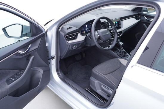 ŠKODA SCALA Top Selection 1.0 TSI 85 kW automat, DPH_4