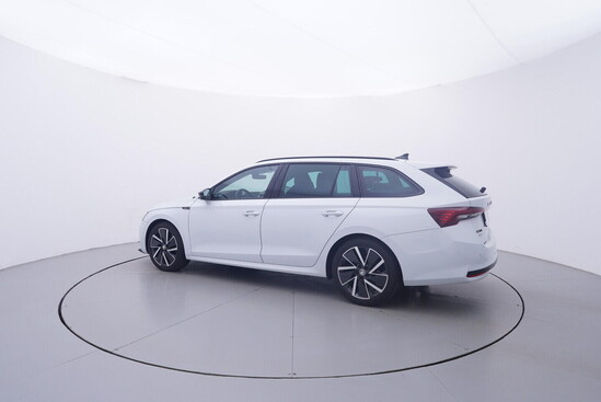 ŠKODA OCTAVIA SportLine 1.5 TSI 110 kW automat, DPH_2