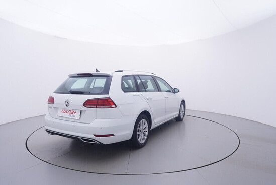 VOLKSWAGEN GOLF VARIANT Highline 1.5 TSI 110 kW manuál, DPH_3