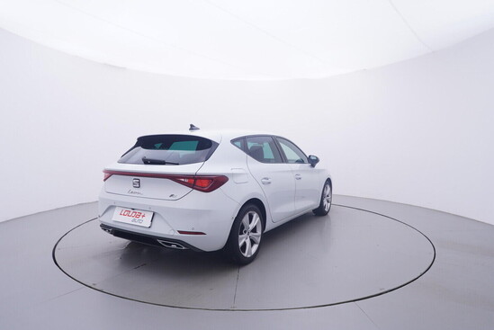 SEAT LEON FR 1.5 TSI 110 kW manuál_3