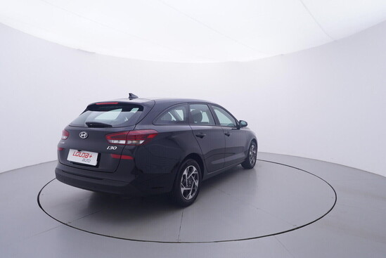 HYUNDAI I30 Smart 1.0 GDI 74 kW manuál, DPH_3