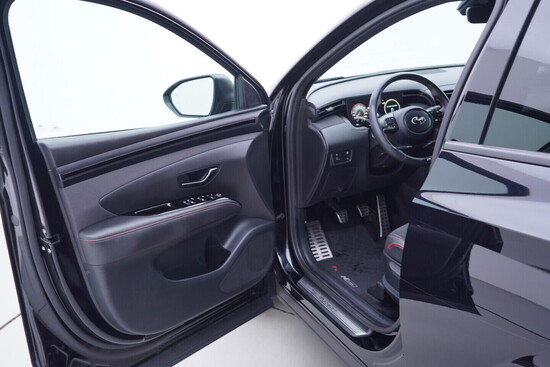 HYUNDAI TUCSON N-LINE 1.6 T-GDI 110 kW manuál_4