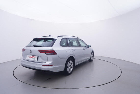 VOLKSWAGEN GOLF Life Plus 1.5 TSI 96 kW automat, DPH_3