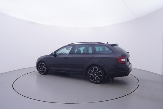 ŠKODA OCTAVIA RS 2.0 TSI 180 kW automat_2