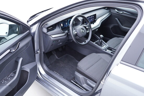 ŠKODA OCTAVIA Ambition 2.0 TDI 85 kW manuál, DPH_4