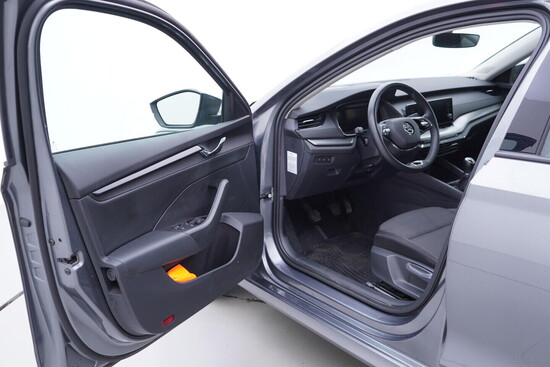 ŠKODA OCTAVIA Ambition 1.5 TSI 110 kW manuál, DPH_4
