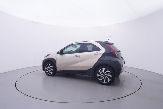TOYOTA AYGO X Style 1.0  53 kW automat, DPH_2