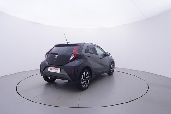 TOYOTA AYGO X Style 1.0 53 kW automat, DPH_3