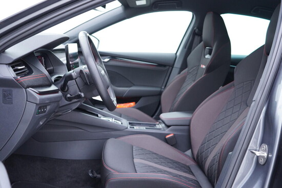 ŠKODA OCTAVIA RS 2.0 TSI 195 kW automat, DPH_5