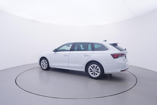 ŠKODA OCTAVIA Selection 2.0 TDI 110 kW automat, DPH_2