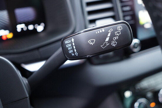 ŠKODA KAROQ Selection 1.5 TSI 110 kW manuál, DPH_5