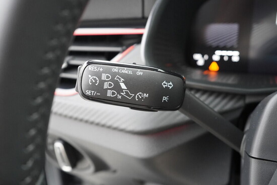ŠKODA KAMIQ Monte Carlo 1.0 TSI 85 kW automat, DPH_5