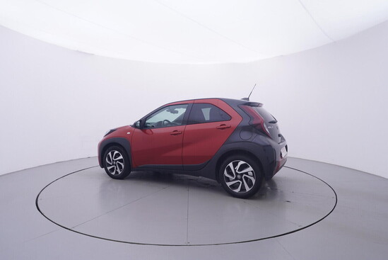 TOYOTA AYGO X Style 1.0  53 kW automat, DPH_2