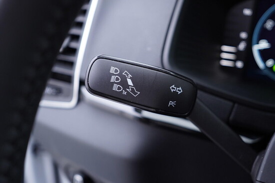 ŠKODA KAROQ Selection 1.5 TSI 110 kW automat, DPH_5