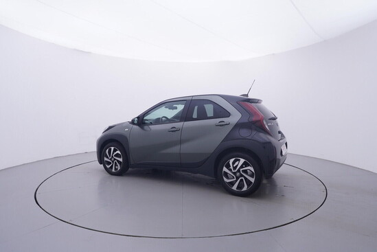 TOYOTA AYGO X Style 1.0 i 53 kW automat, DPH_2