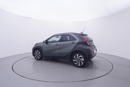 TOYOTA AYGO X Style 1.0  53 kW automat, DPH_2