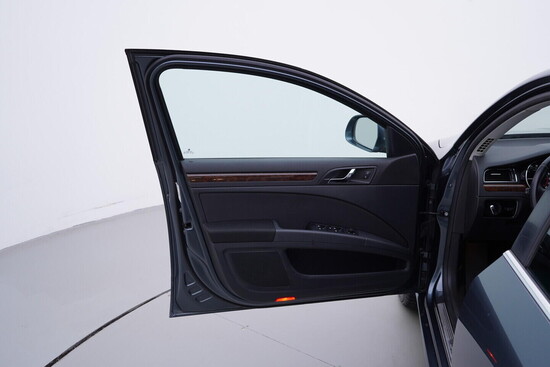 ŠKODA SUPERB Elegance 2.0 TDI 103 kW automat_4