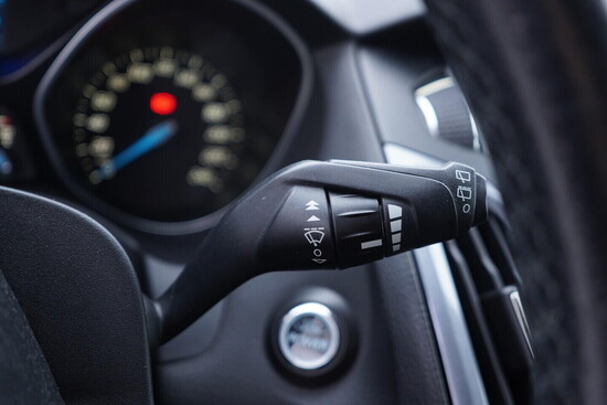 FORD FOCUS 1.6 Ti-VCT 88 kW manuál_5