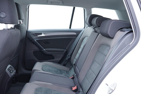 VOLKSWAGEN GOLF  1.6 TDI 85 kW manuál, DPH_5