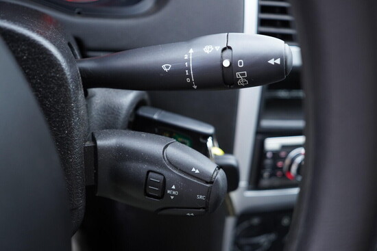PEUGEOT 307  1.4 1.4 65 kW manuál_5